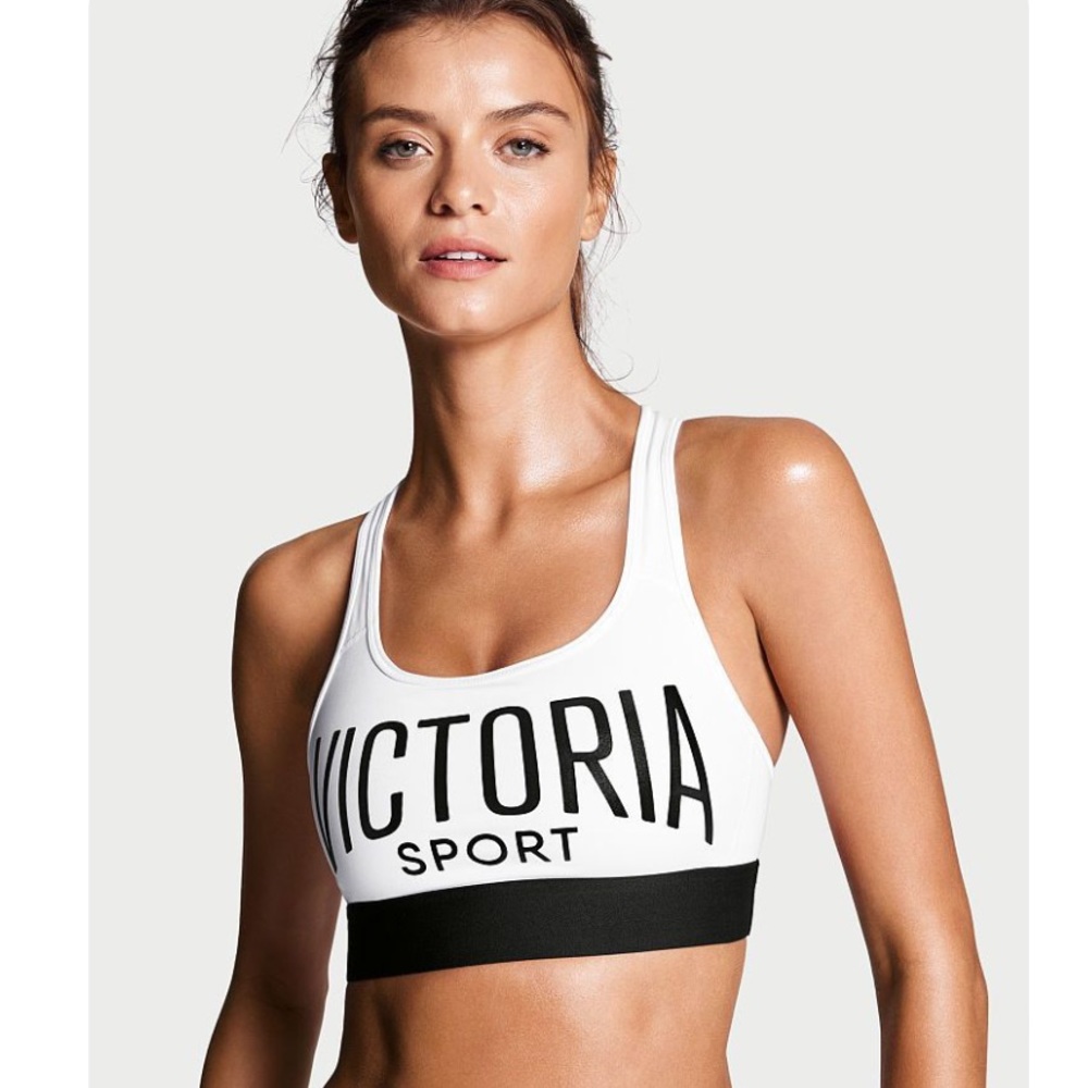 VICTORIAS SECET VICTORIA SPORT THE PLAYER RACERBACK SPORTS BRA NWOT SIZE SMALL